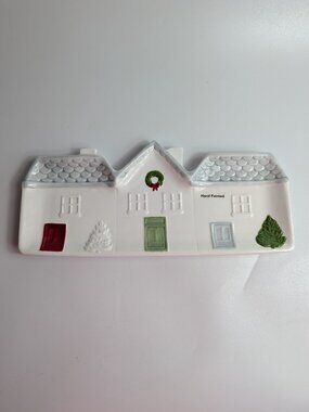 St Nicholas Square Humble Estate Town Scene Houses Treat Tray Hand Painted